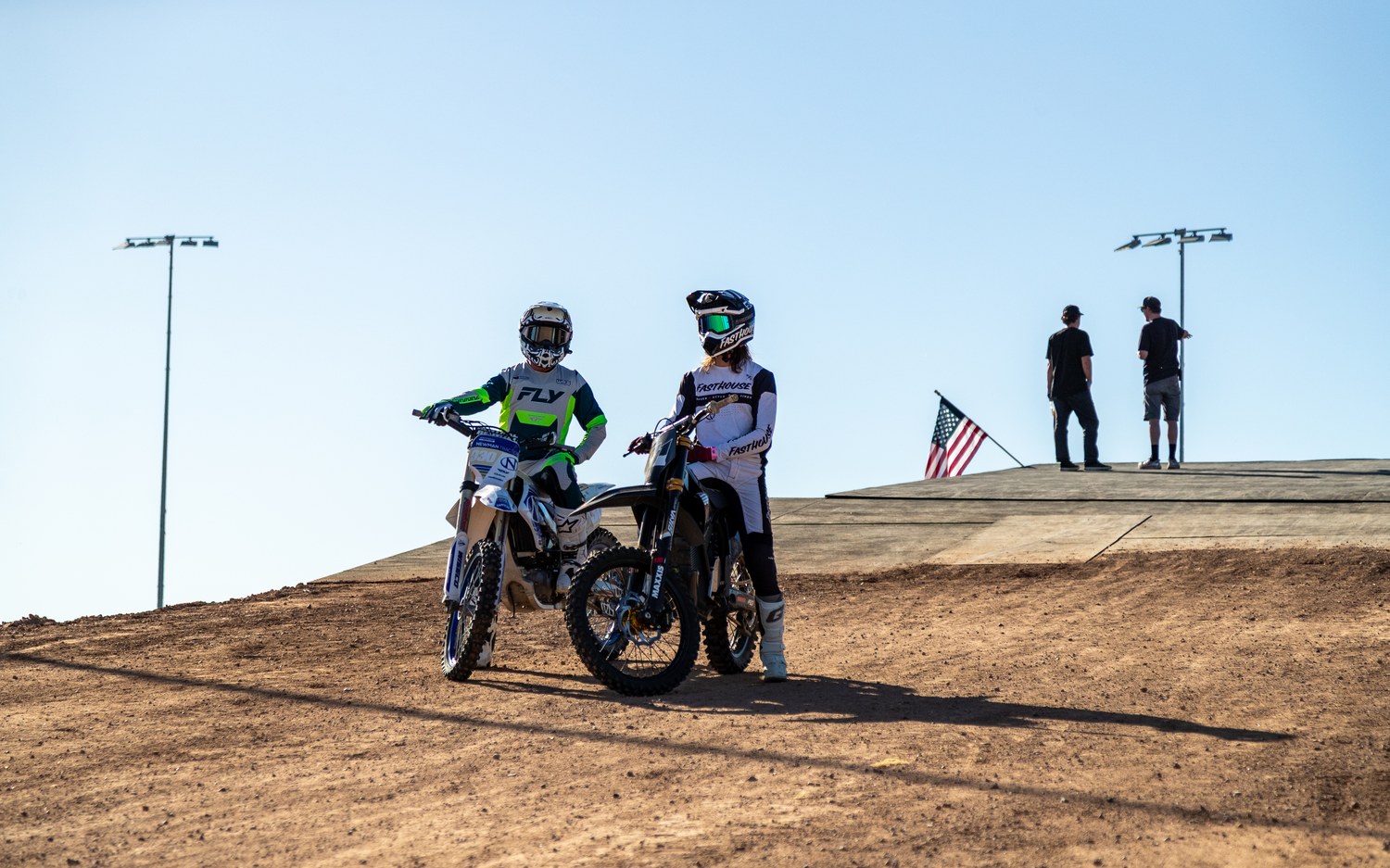 Moto X — Record Breakers