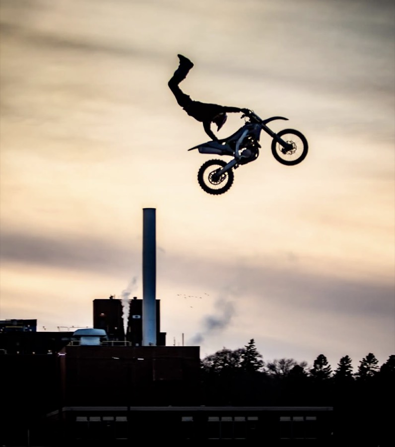 Freestyle motocross
